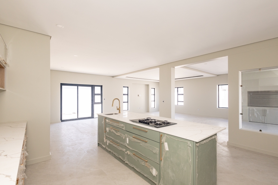 4 Bedroom Property for Sale in Sandown Western Cape